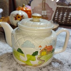 Vintage 1983 Otagiri Ceramic Teapot w/Farmhouse Scene & Ducks